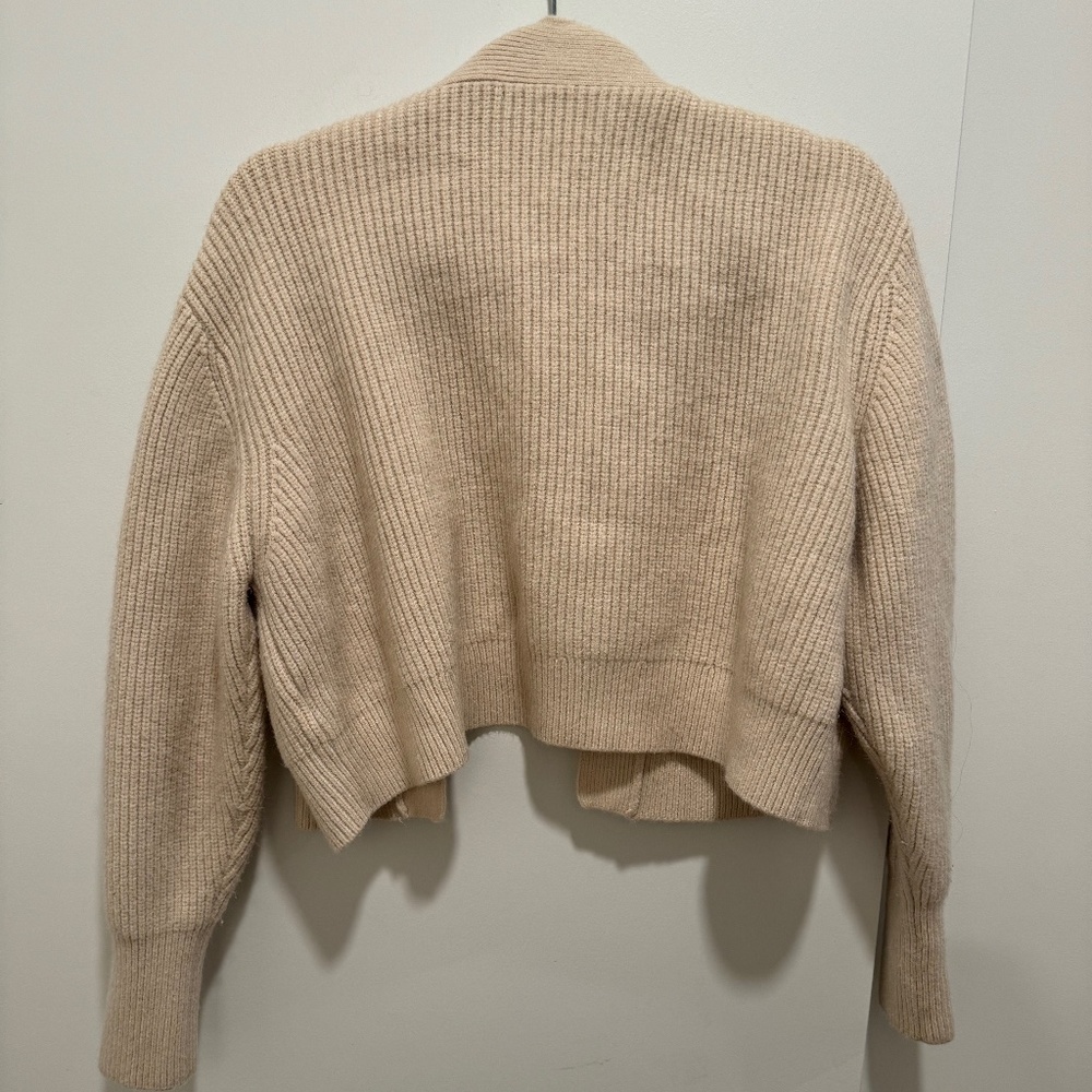 Zara Crop Sweater - Picture 2 of 3